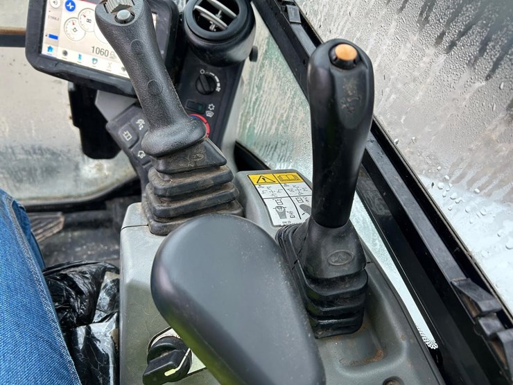 2023-bobcat-e50-image-23