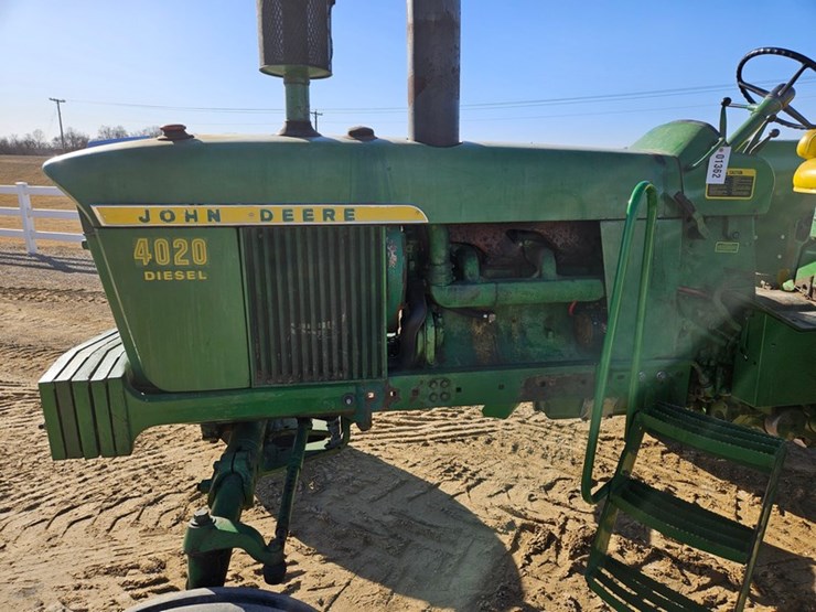 john-deere-4020-image-10