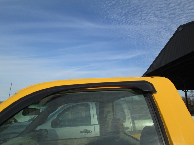 1998-gmc-2500-image-19