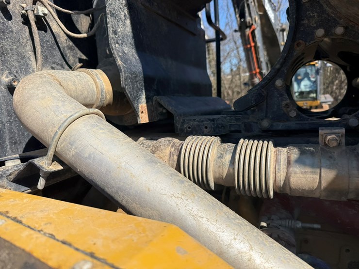 2012-caterpillar-950k-image-66