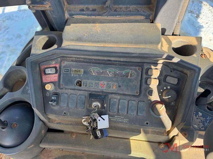 deere-310sg-image-30