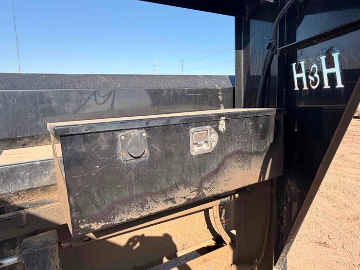 2018-h&h-dump-trailer-image-14