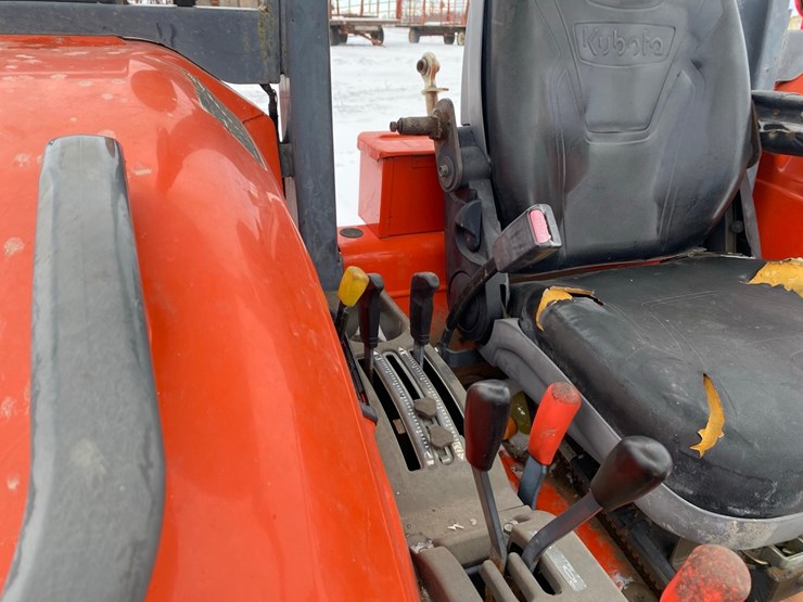 kubota-m7040-image-27