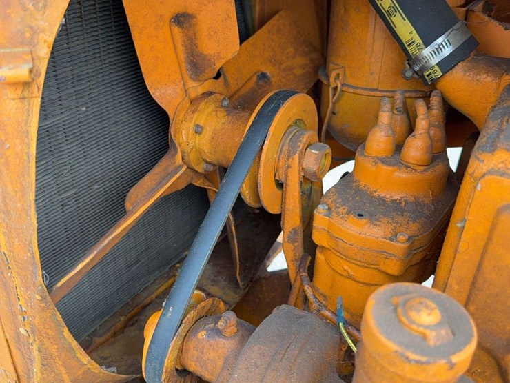 minneapolis-moline-ztu-image-14