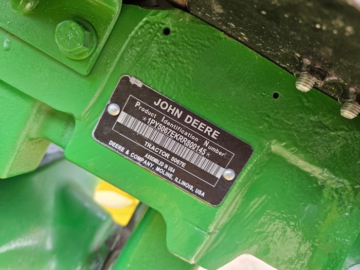 2025-john-deere-5067e-image-53