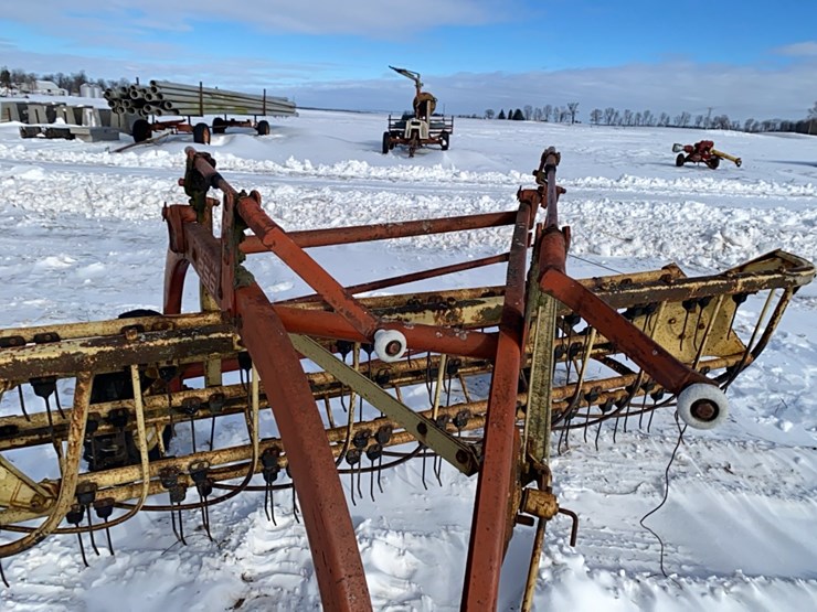 new-holland-256-image-9