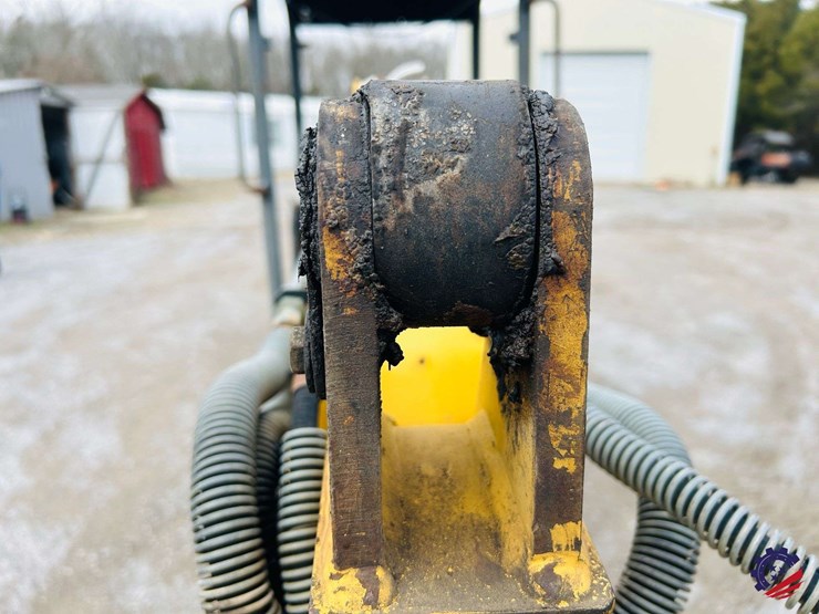 2002-caterpillar-301.5-image-19