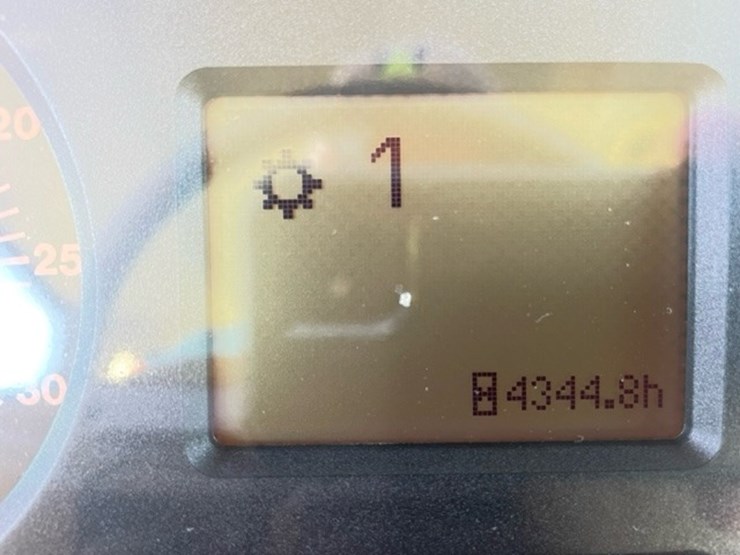 2006-john-deere-7420-image-48