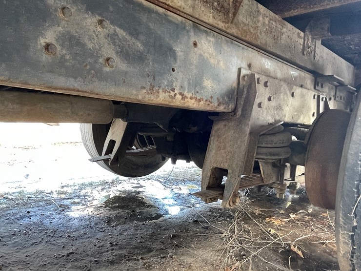 #13013-•-1977-ford-dump-truck-(has-wi-title)-image-31