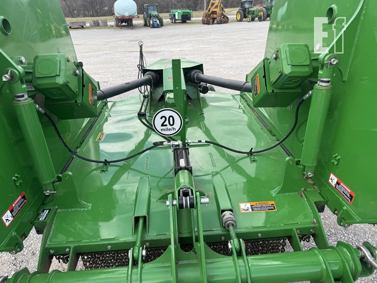 john-deere-e15-image-7