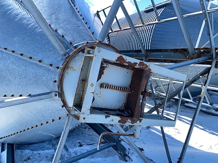 brock-14-ton-3-ring-grain-bin-image-6