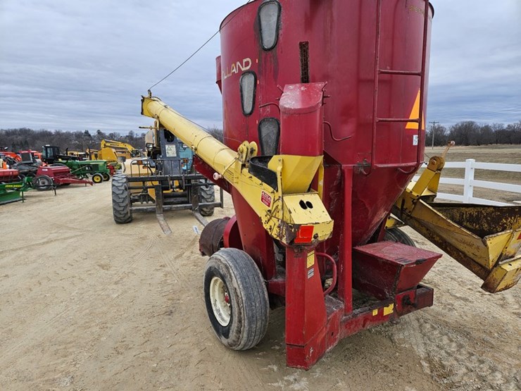 357-new-holland-357-image-23