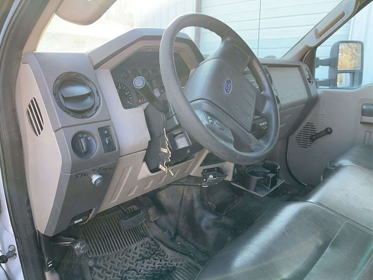 2009-ford-f550-image-5