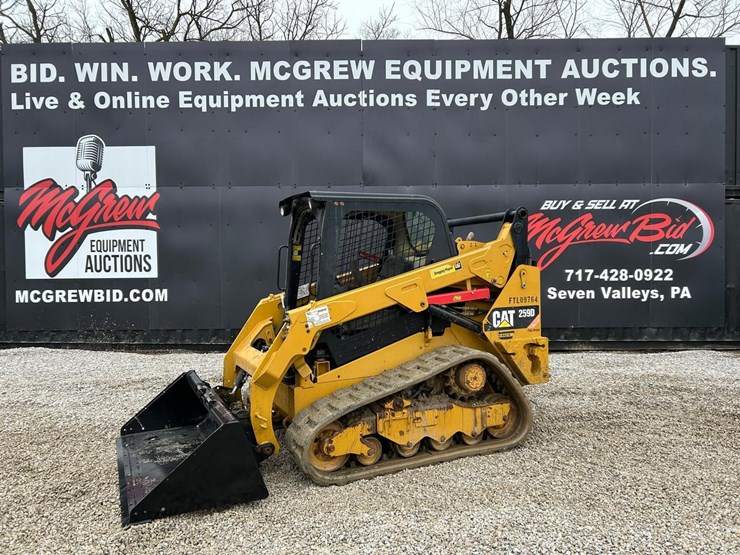 2016-caterpillar-259d-image-1