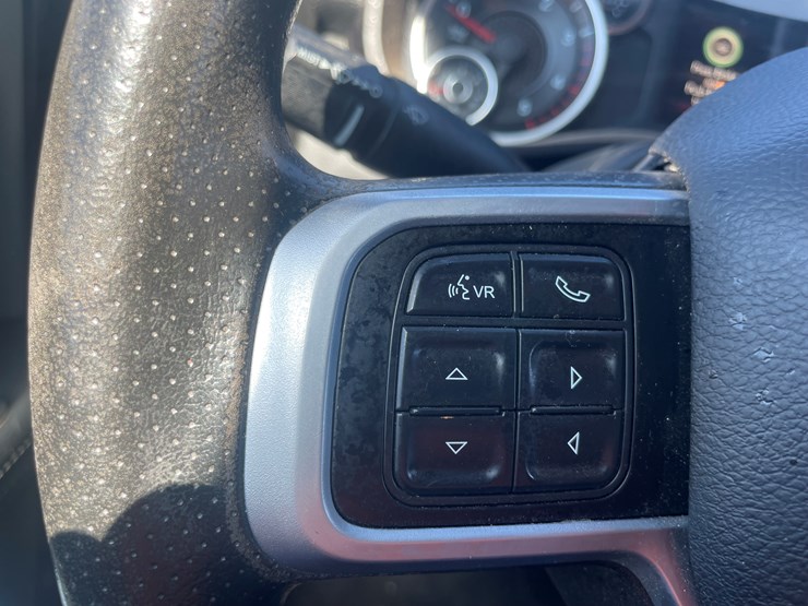 2022-dodge-2500-image-27