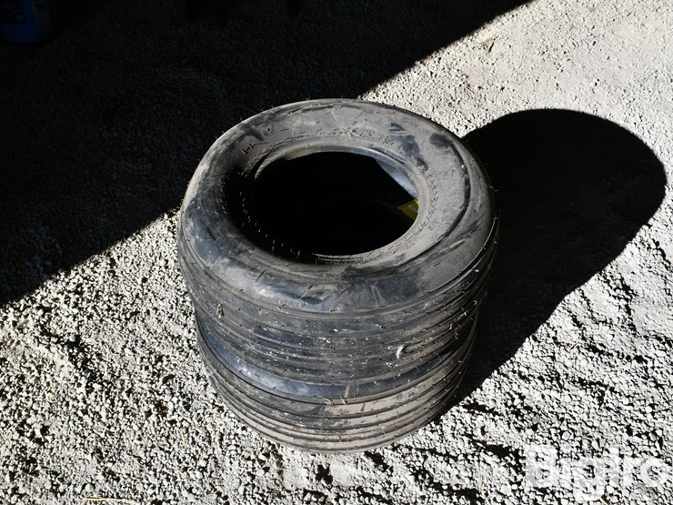 firestone-12.5l-15-tires-image-2