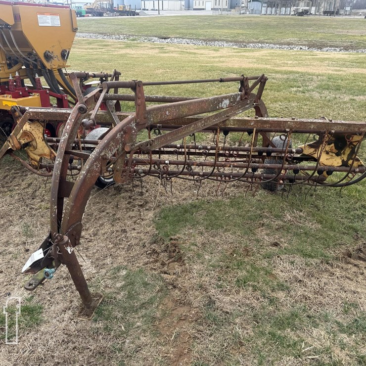 2009 NEW HOLLAND 256