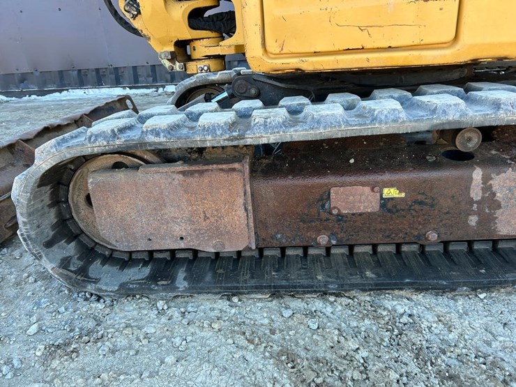 caterpillar-304c-cr-image-17