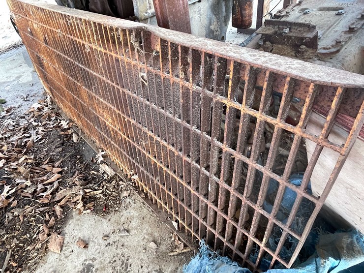 #13058-•-metal-grate-image-2