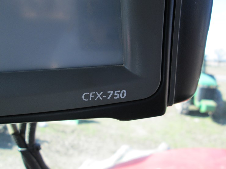 case-ih-magnum-305-image-48