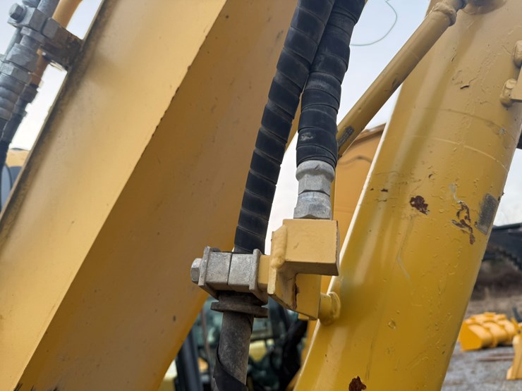 2017-komatsu-pc88mr-10-image-32