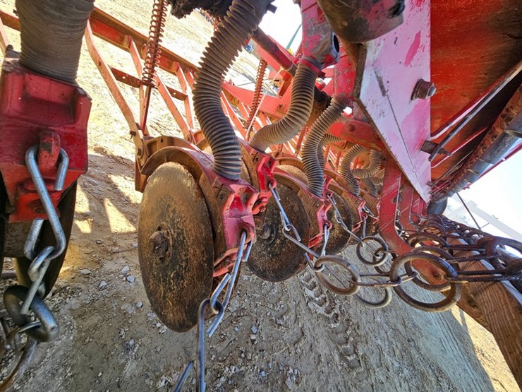 massey-ferguson-12-image-19