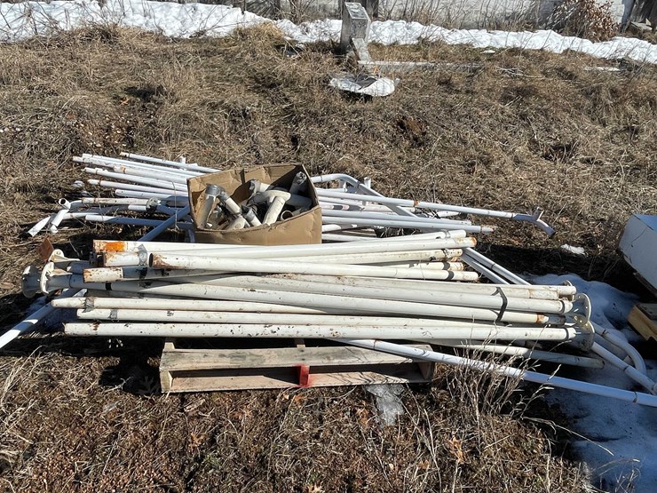 #13086-•-pallet-of-metal-poles-image-2