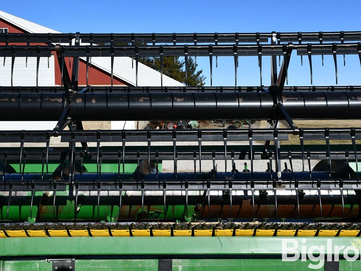 john-deere-630f-image-19