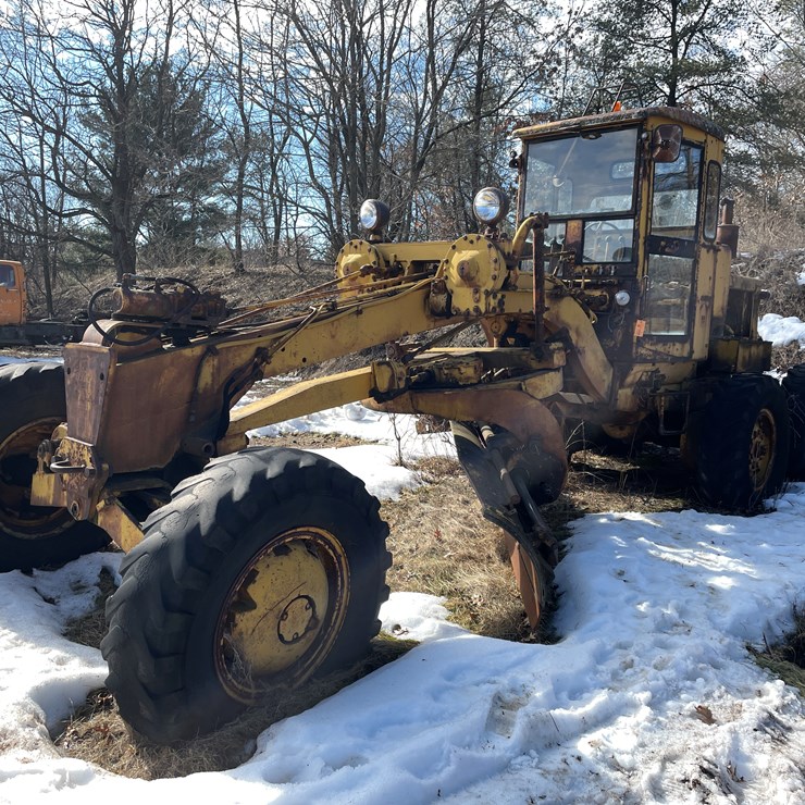 #13017 • 1990 Adams Motor Grader