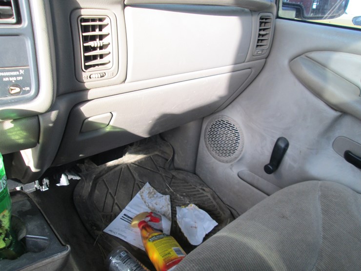 2002-gmc-1500-image-27