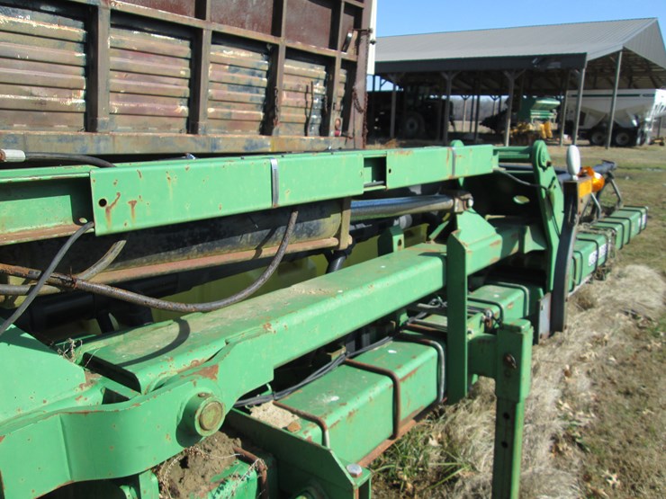 john-deere-1720-image-13