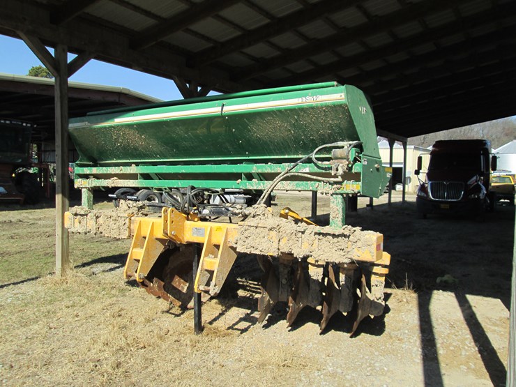 #27299-•-nammco-xhddb-8-levee-plow-w/ls-12-seeder-2687-image-1