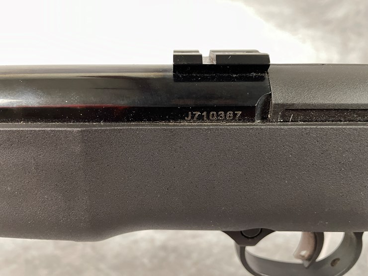#2190-•-savage-a17-.17hmr-semi-automatic-rifle,-sn:-j710367,-(downing,-wi)-image-10