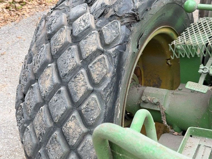 john-deere-620-image-43