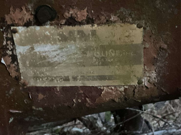 minneapolis-moline-jet-star-orchard-parts-tractor-image-10