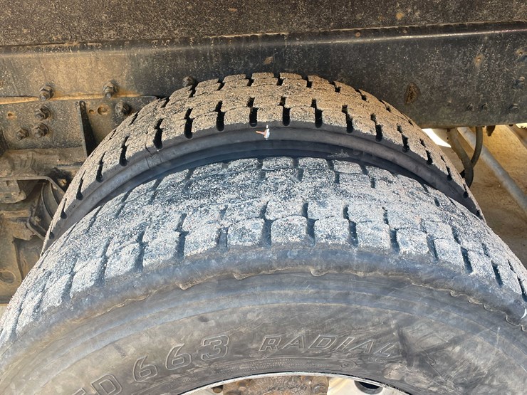 #13005-•-1999-sterling-dump-truck-(has-wi-title)-image-19