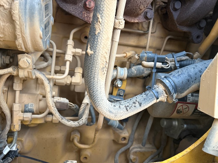 2011-deere-310sj-image-31