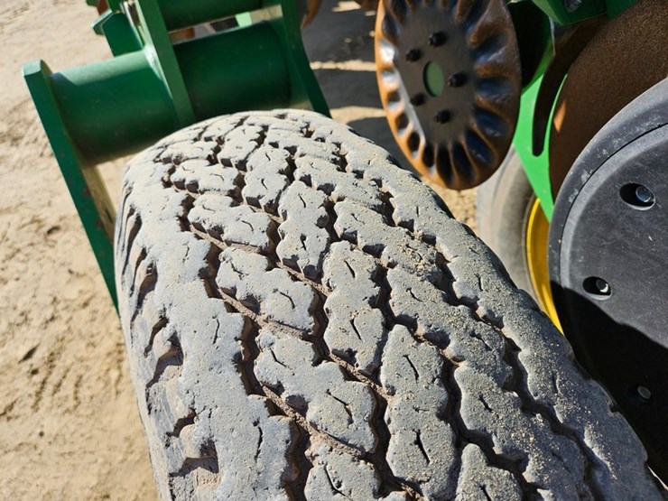 2017-john-deere-1795-image-73