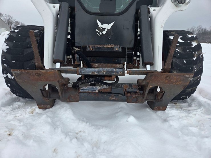 2023-bobcat-s76-image-4