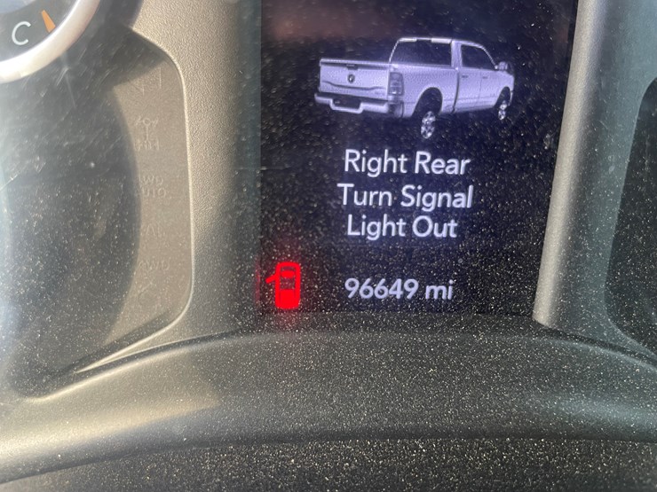 2021-dodge-2500-image-34