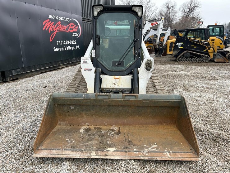 2022-bobcat-t770-image-7