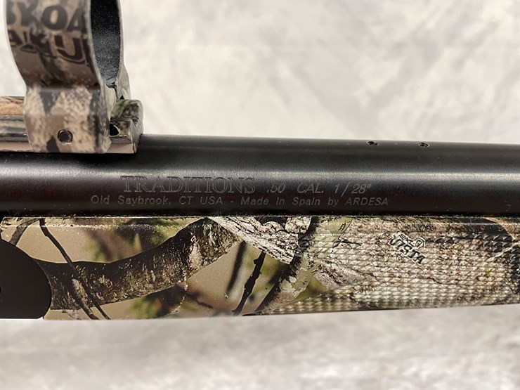 #2194-•-traditions-canyon-.50-cal-muzzle-loading-rifle,-sn:-14-13-025467-15-(downing,-wi)-image-10