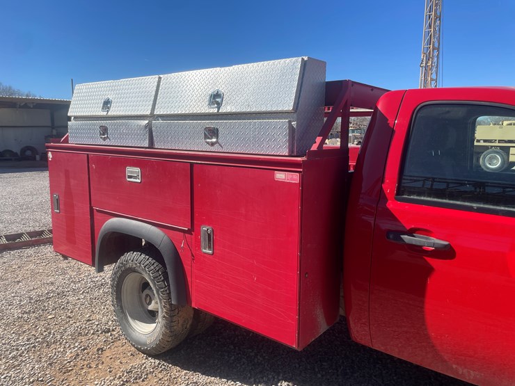 #1258-•-2011-chevrolet-3500hd-(peralta,-nm)-image-13