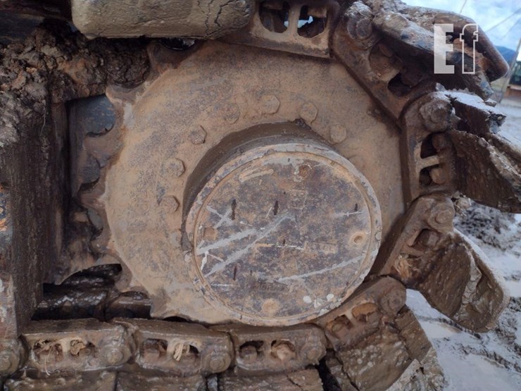 2019-deere-75g-image-25