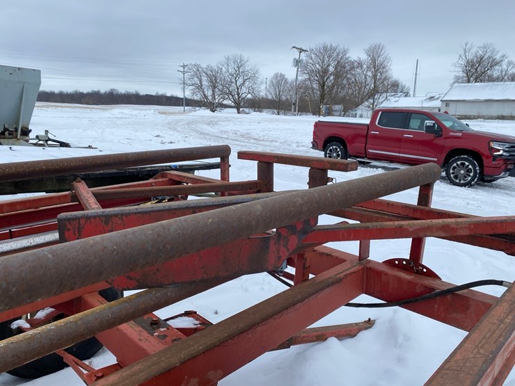 h&s-bale-wrapper-image-28