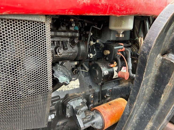 massey-ferguson-5460-image-19
