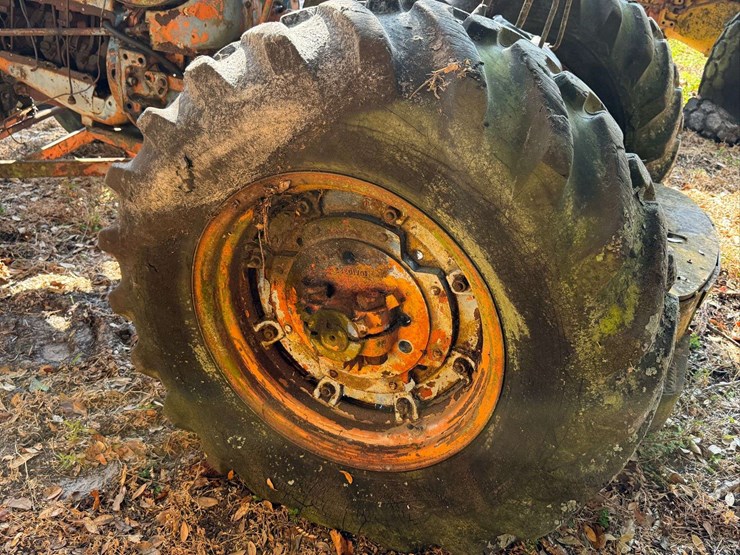 minneapolis-moline-big-mo-500-image-30