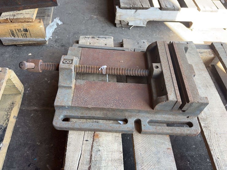 milling-vise-(#8)-image-2