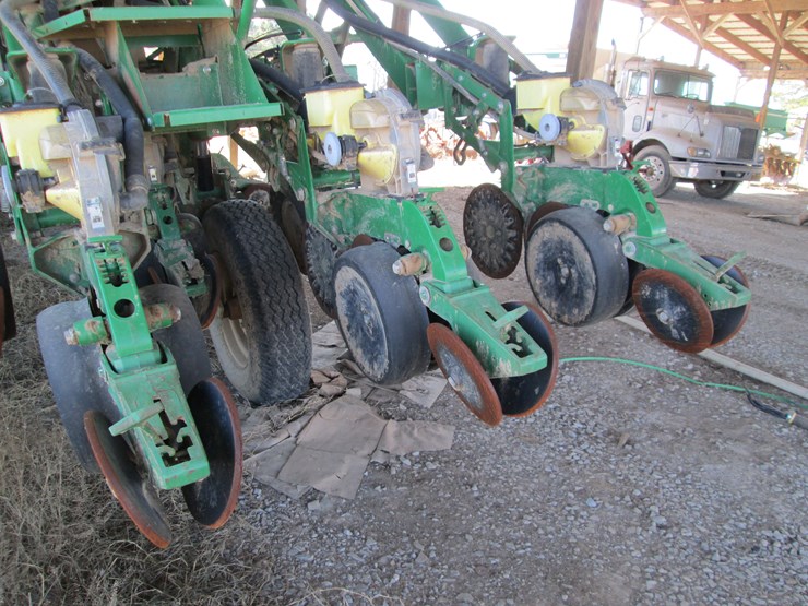 john-deere-1790-image-8