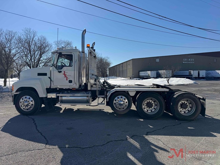 2007-mack-chn613-image-5